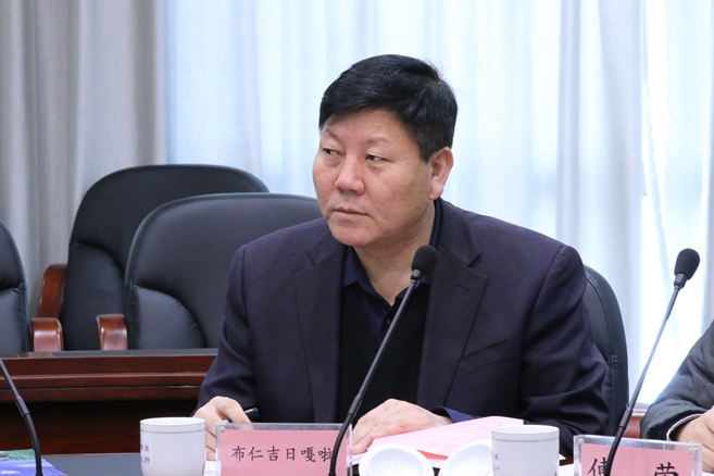 问鼎娱乐