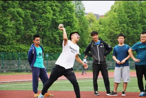 问鼎娱乐